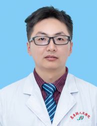 陈康  泌尿外科